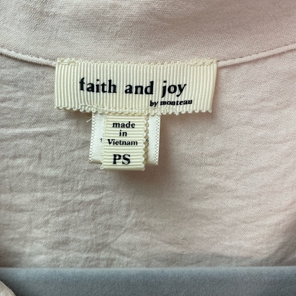 Faith and Joy, Cream Color Two piece- Shirt and pants Size Petite Small - Picture 5 of 16